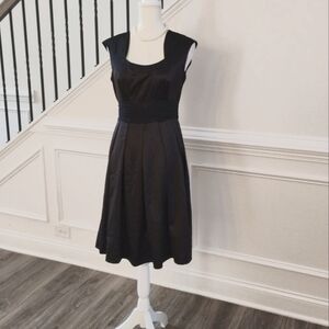 Jackie Jon NY Sz-4 black dress